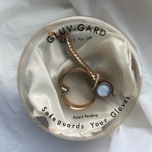 Vintage Mid Century Glove Holder - Gluv Gard made in USA